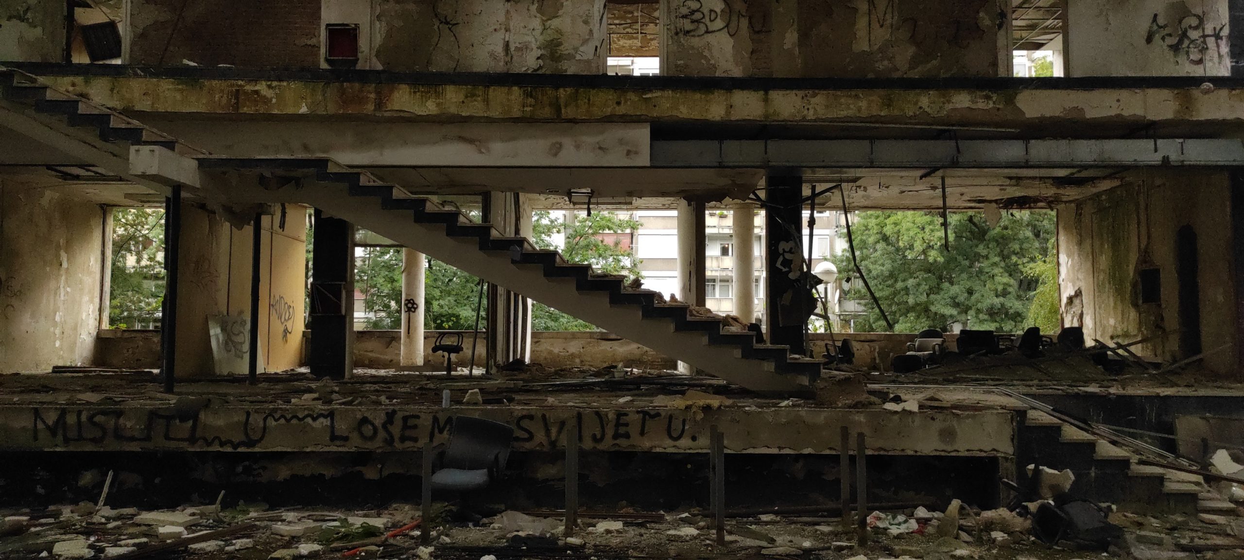 Paralelne normalnosti / (re)prezentacija / proba Bojana Mucka